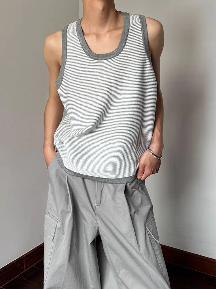

New Retro Contrasting Striped Vest Men's Loose Casual Neutral Wind Sleeveless Vest Top