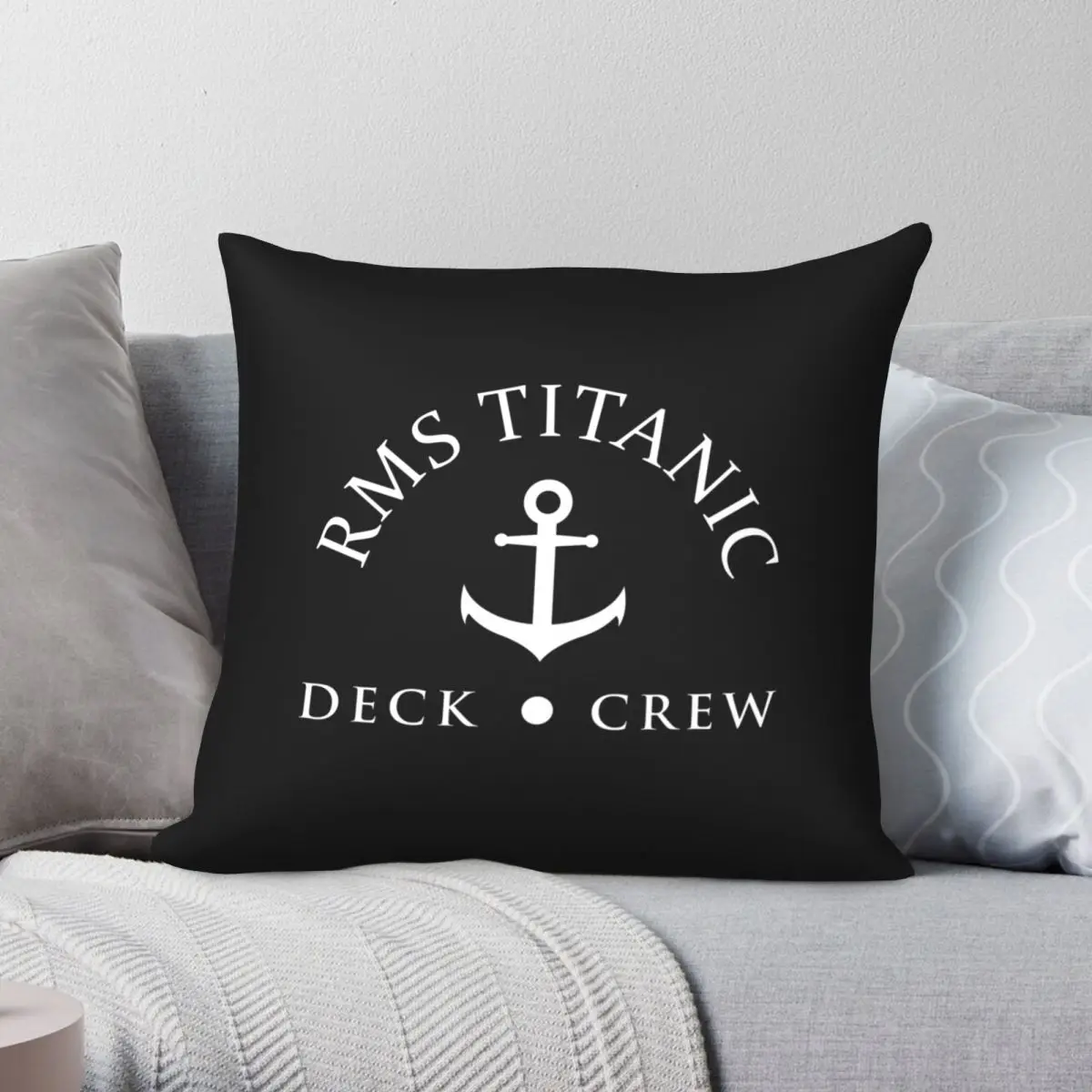 RMS Titanic Deck Crew Pillowcase Polyester Linen Velvet Printed Zip Decor Pillow Case Sofa Seater Cushion Cover