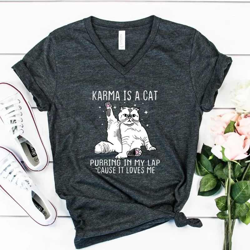 Womens V Neck Tops Karma Is A Cat Graphic Tee Short Sleeve Streetwear Tshirt Y2k Vintage Animal Shirt Funny Cats T Shirt Women