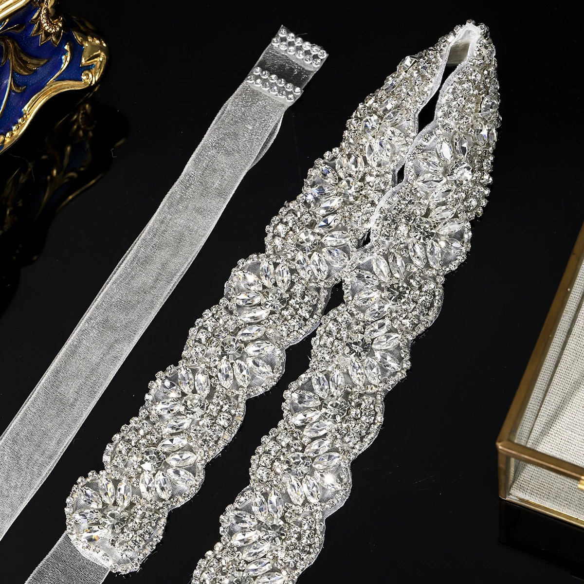 Sliver Crystal Flower Women's Belt Elegant Rhinestone Organza Flounces Waist Chain For Skirt Bride Wedding Jewelry Belt image 4