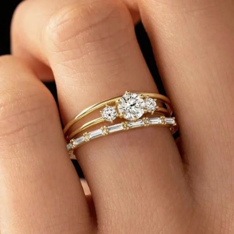 Round New Gold Zircon Ring with Elegant Temperament, High-end Commuting, Simple Three Piece Set of Jewelry and Accessories