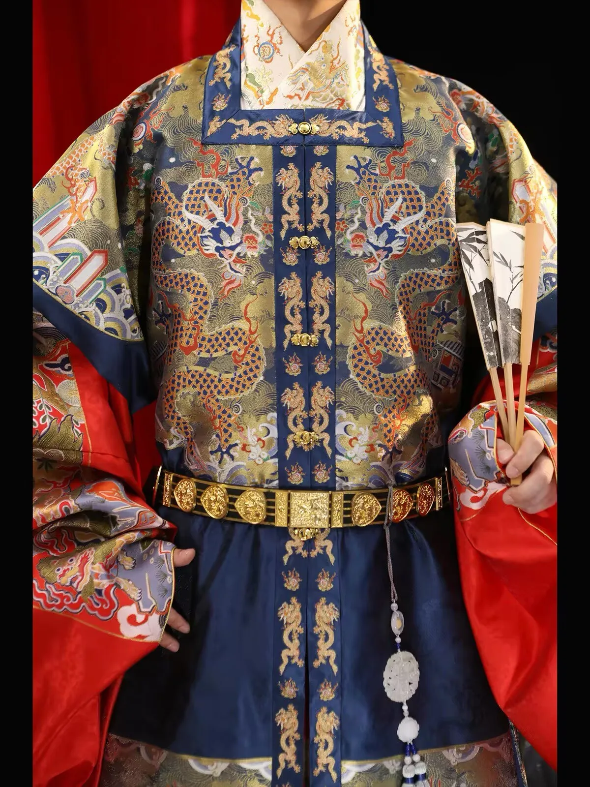 Men's Ming Style Hanfu Red Blue Woven Dragon Pattern Top Chinese Ancient Formal Robe Cosplay Costume for Photoshoot