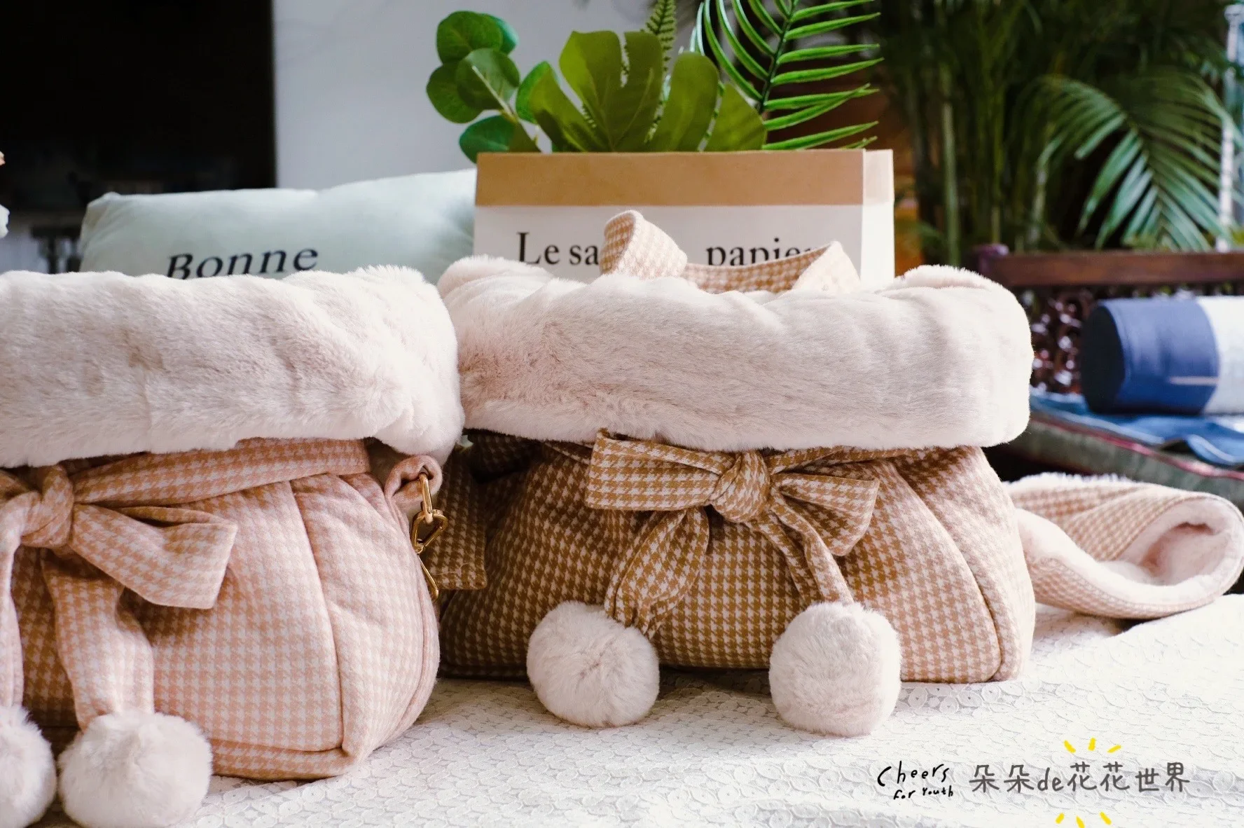 Pet Carrier Cat Dog Backpack Teddy Puppy Chihuahua Handbag Otter Rabbit Hair Warm Travel Out Bag Carrying Case Accessories