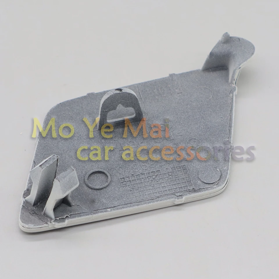 Paraurti anteriore Gancio di traino Tappo di copertura per BMW Serie 5 10-17 F10 F11 LCI M-SPORT 51118048681 M5 518d 520d 528iX 535dX 550i 550iX