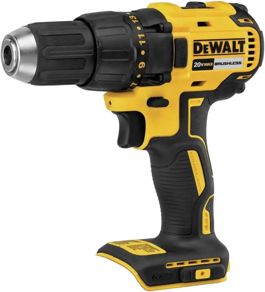 DEWALT 20V MAX* Kit combinato per sega circolare e trapano a batteria senza spazzole con batterie compatte DEWALT POWERSTACK (DCK239E2)