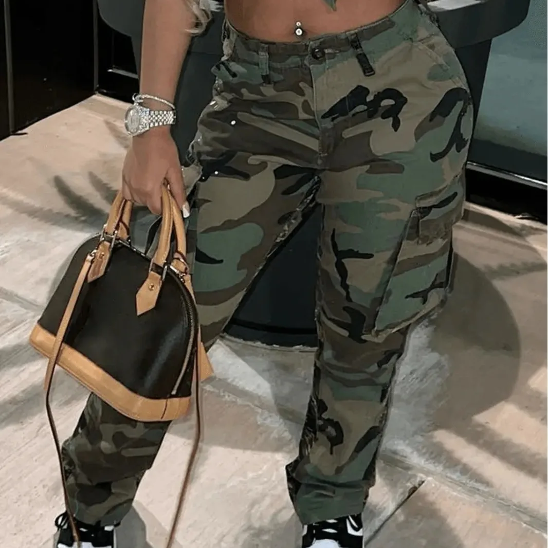 

Женские брюки Y2k с высокой талией и камуфляжным принтом, повседневные свободные длинные брюки, готические прямые брюки с карманами на пуговицах, капри 2024