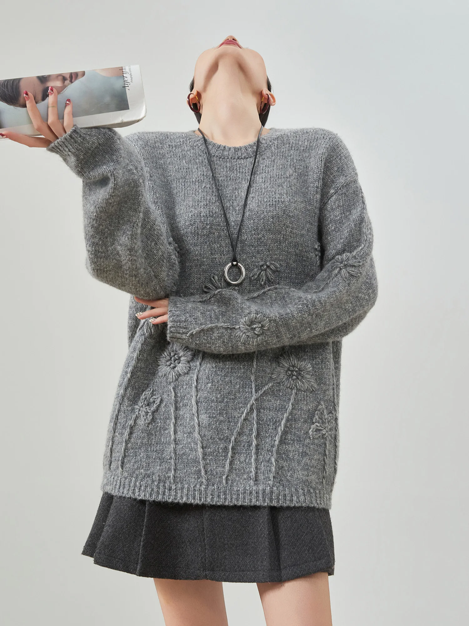 

Вязаный крючком свитер ручной работы для женщин: мягкий, свободный, с круглым вырезом, модный, весенняя новинка