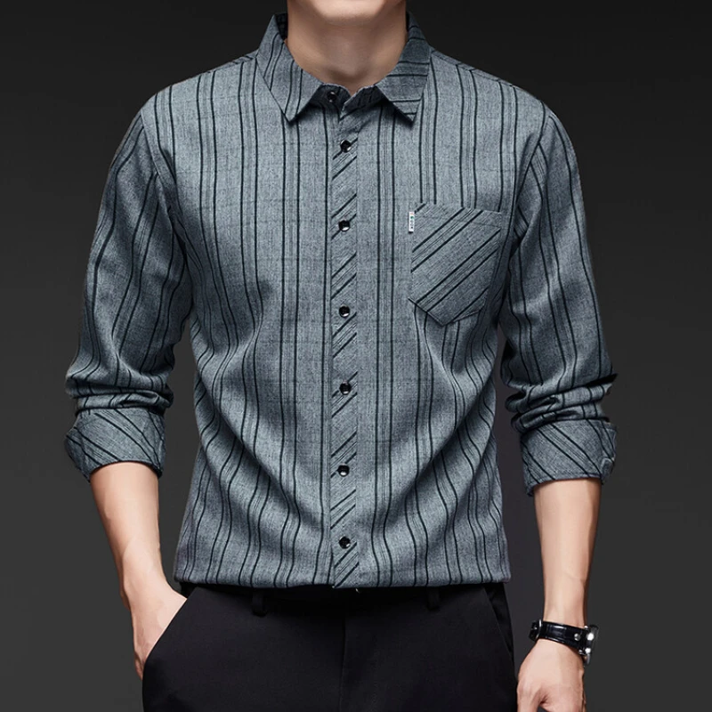 Business casual striped men's shirt, suitable for daily commute, breathable, sweat-wicking top, stretchable.M-4XL