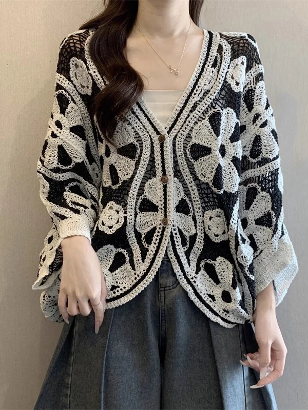 Black Hollow out V-Neck Knitted Cardigan Women's plus Size Batwing Sleeve Top Autumn New Style Korean Loose Fit Long Sleeve