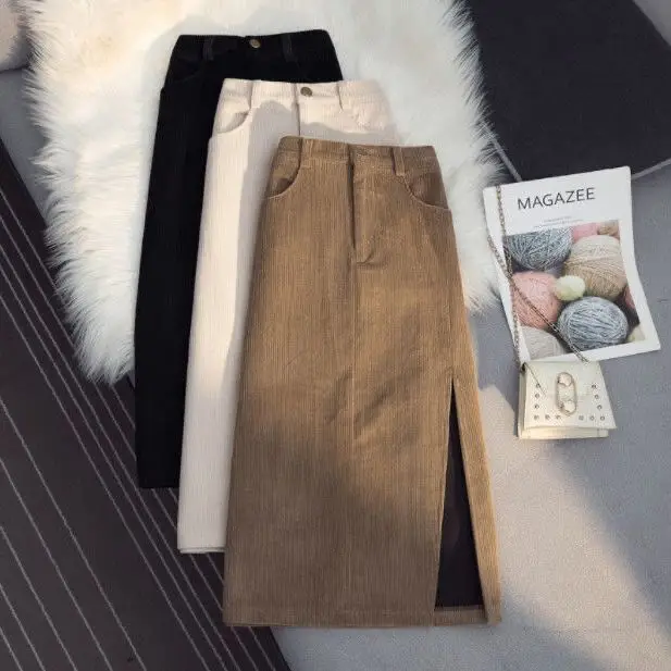 

Women's Corduroy Skinny Bodycon Skirt Retro High-waisted Side-slit A-line Skirt Chic Casual Winter Preppy Office Commuter Outfit