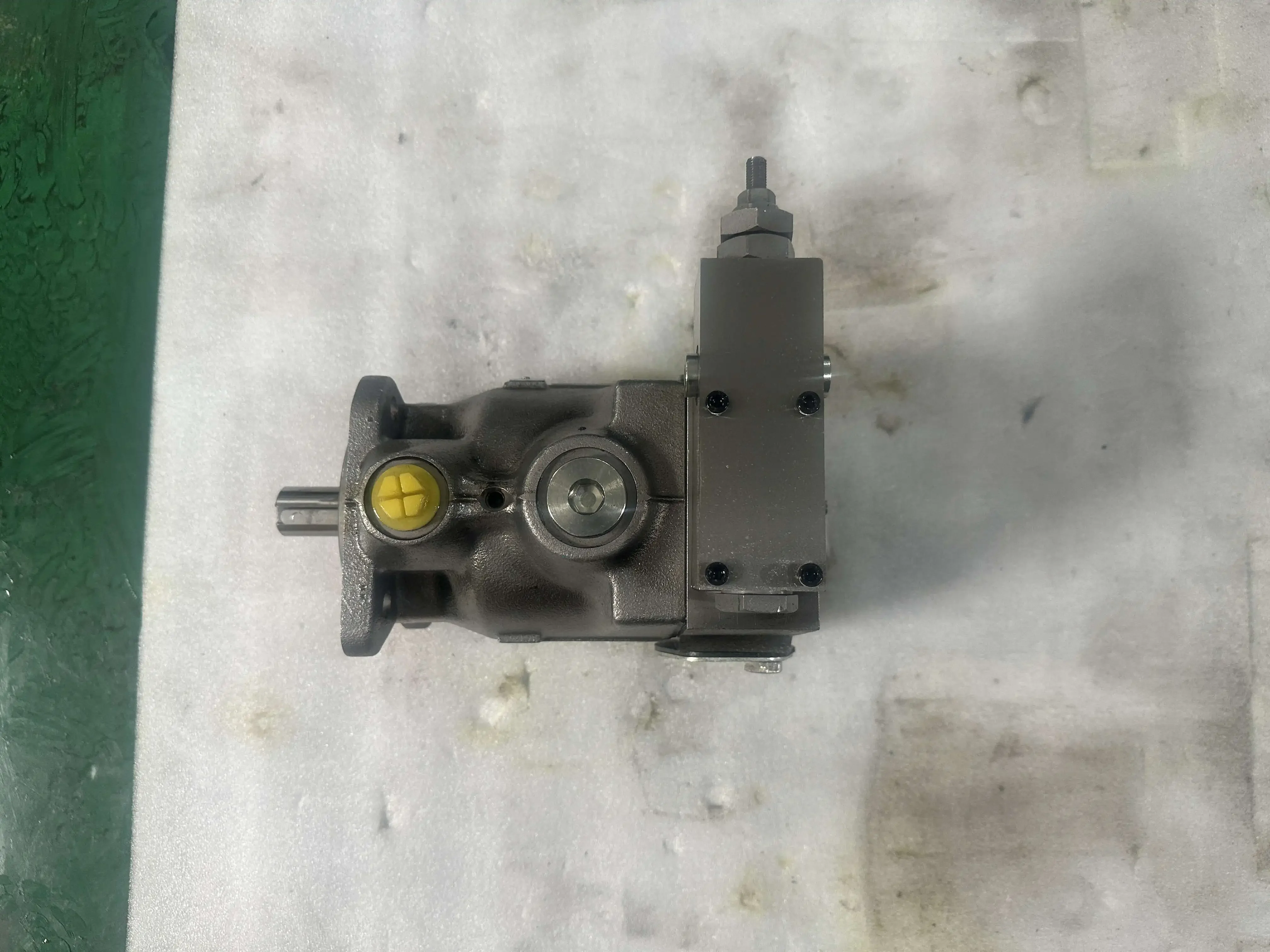 

2026 PV140 PISTON Pump PV140R1K1T1WMMC PV140R1K8T1NMR1 PV140R1K1T1NTC1 PV046R1K1T1NMMC Hydraulic Pump Motor