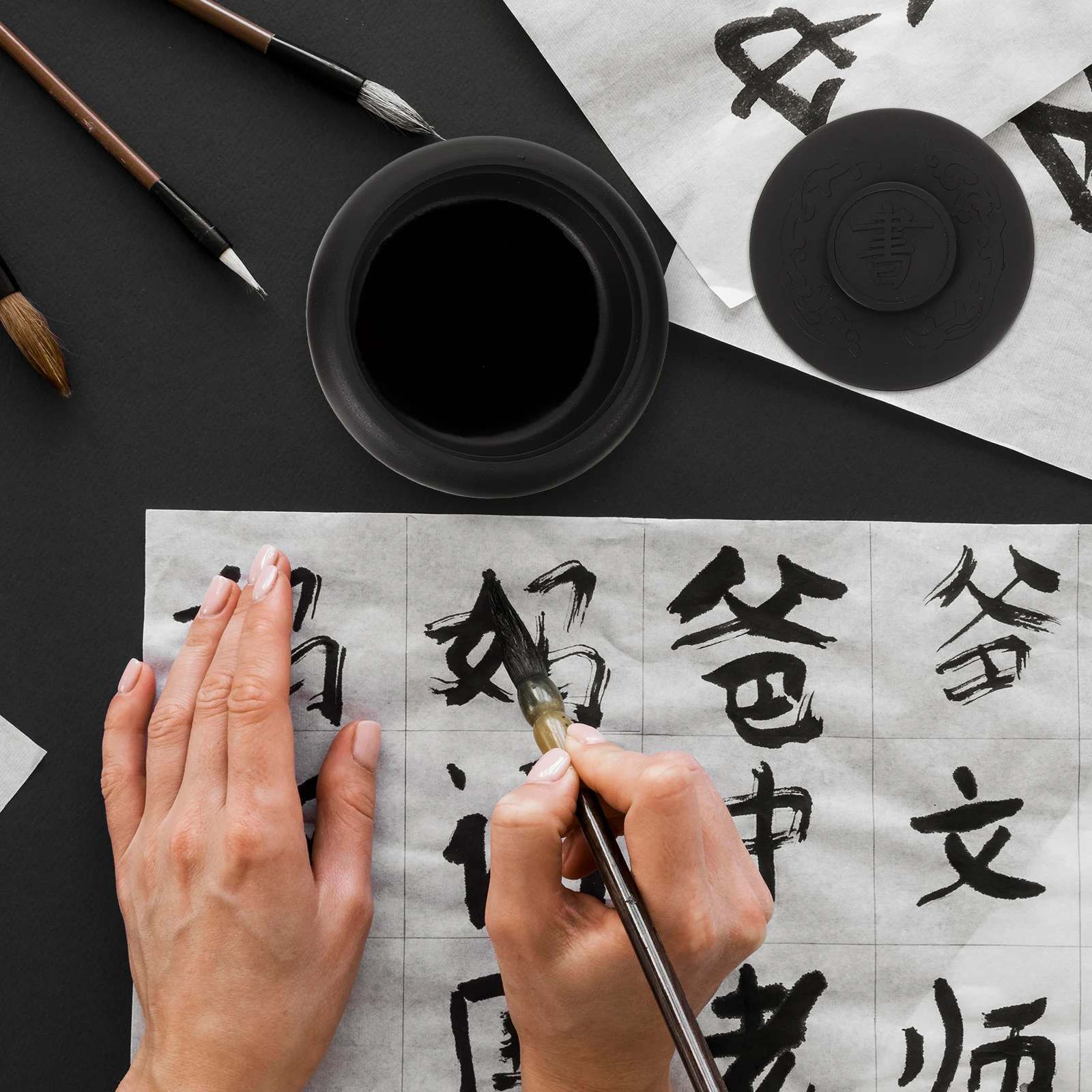 

1pcs Ancient Horse Inkstone Chinese Calligraphy Inkslab Covered Grinding Stone For Writing Painting Reusable Art Supply Home