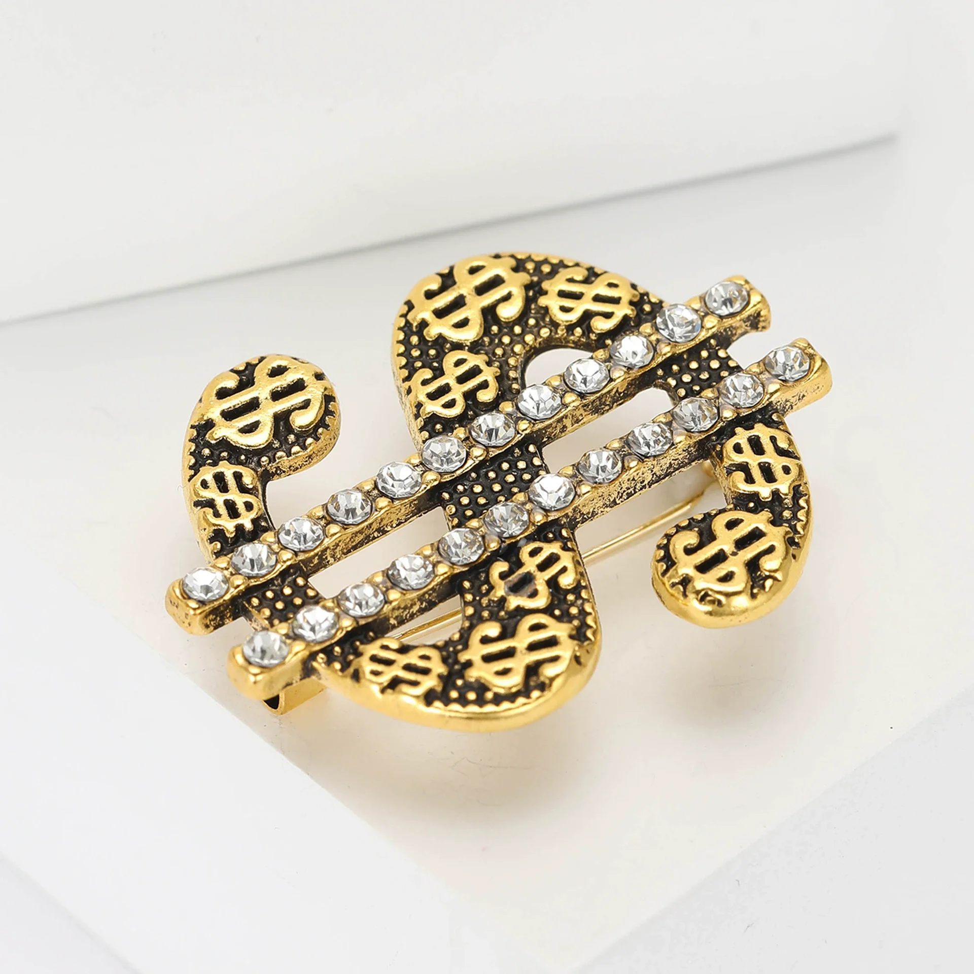 Dollar Symbol New Fashion Brooch Temperament High-end Simple Small Exquisite Versatile Suit Clothing Accessories and Women