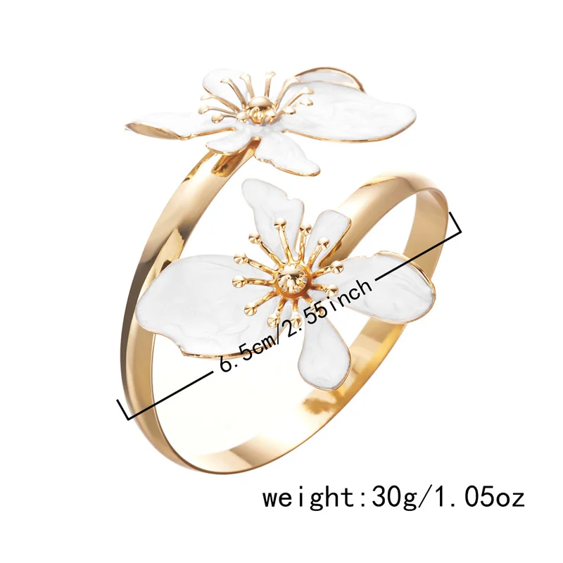 Großhandel Romantische Rosa Emaille-Blumen-Armbänder für Frauen Vintage Goldfarbene Florale Offene Manschettenarmbänder Elegante Schmuckgeschenke – Detail 6