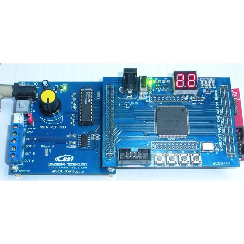 AD DA Data Acquisition Board 4 DA Outputs ADC0804 TLC5620