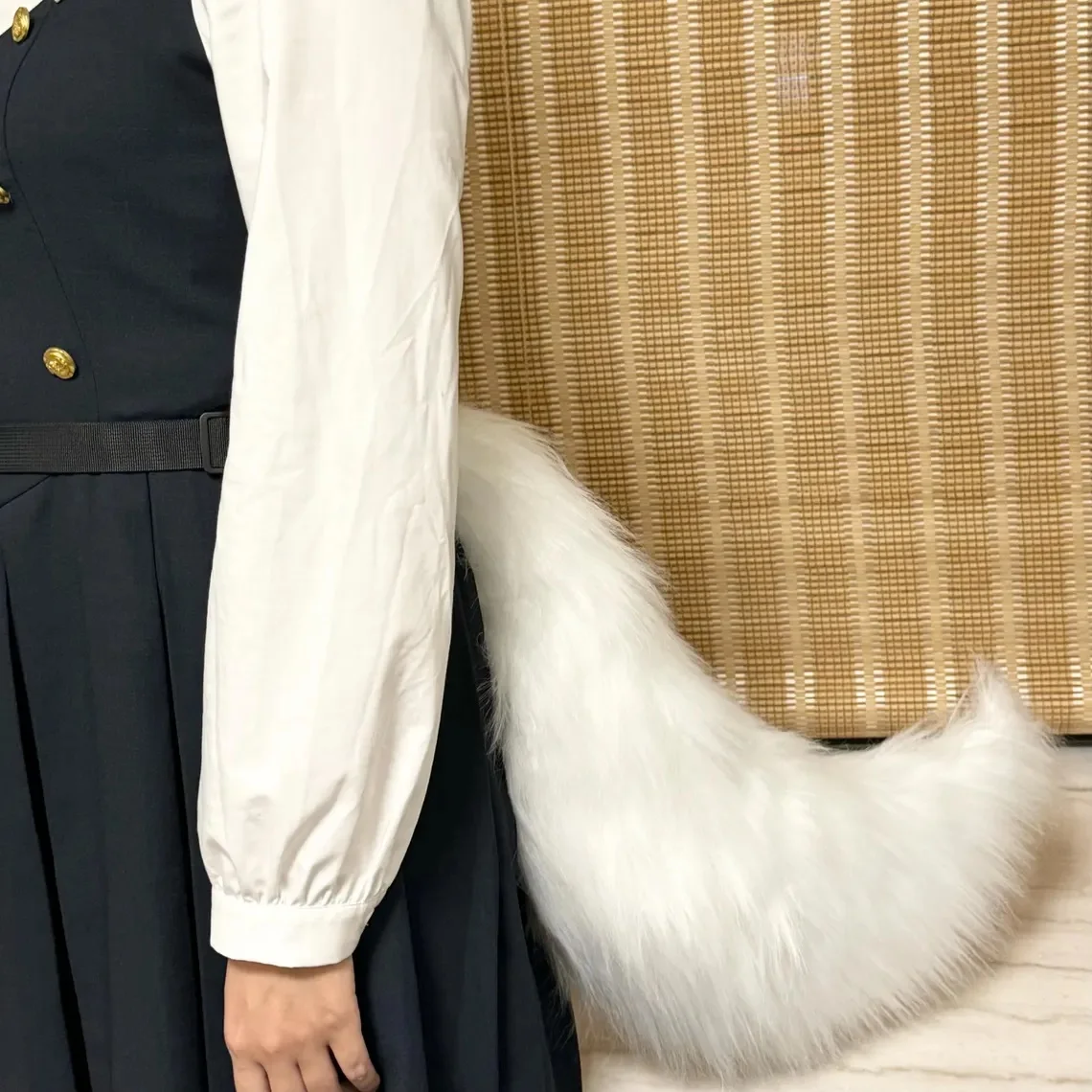 수제 모피 늑대 개 꼬리 소녀 플러시 코스프레 Fursuit 액세서리 여성용 가짜 모피 늑대 꼬리 로리타 동물 꼬리 할로윈