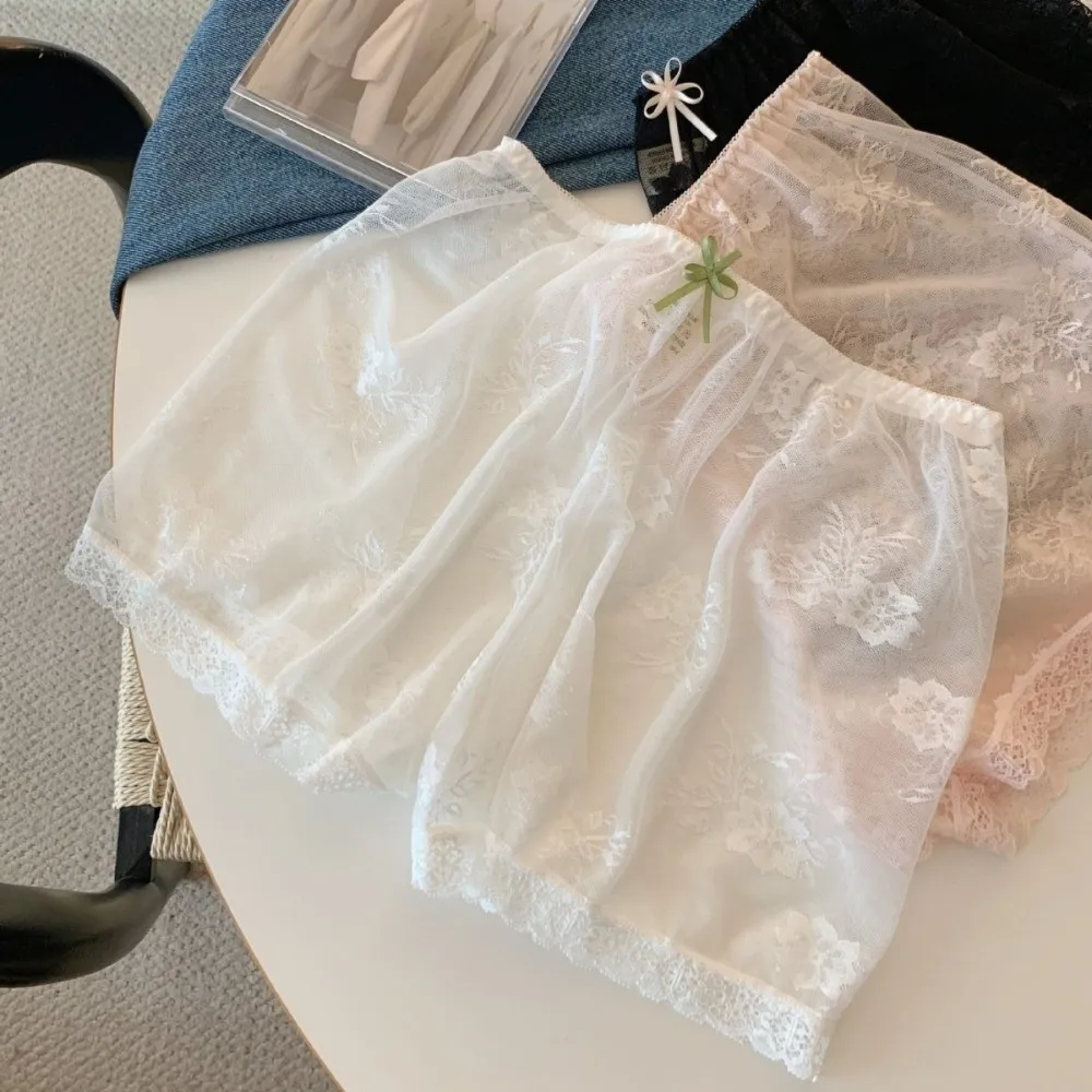 Breathable Anti-chafing Lace Slip Shorts Seamless Embroidered Skirt Liner Loose Liner Shorts Innerwear