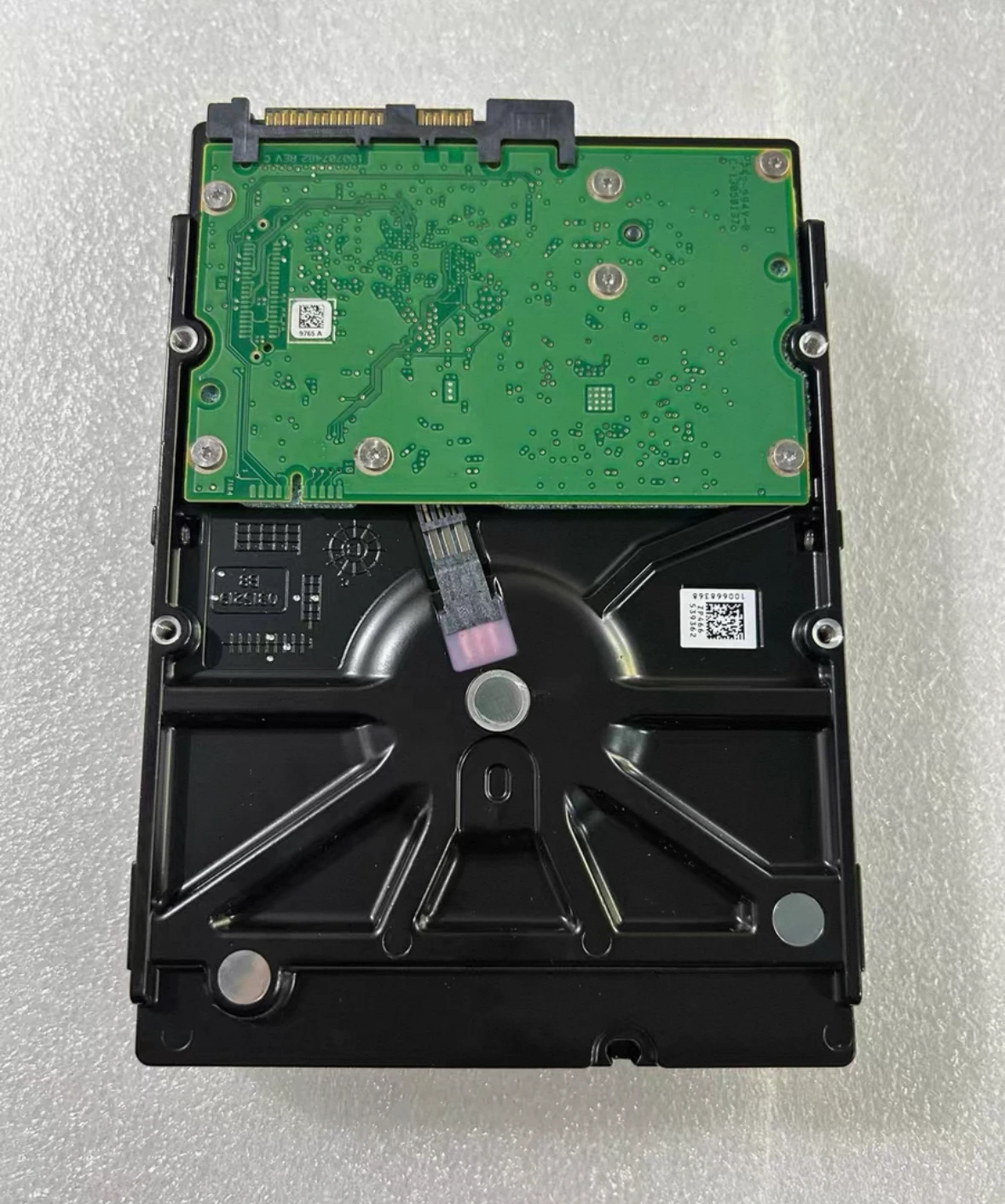 

Для серверного жесткого диска 055H49 ST3000NM0023 3 ТБ 3,5 SAS 6 ГБ 7,2 КБ