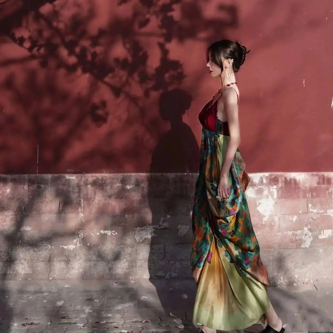 New Chinese Style Red Skirt Long Dress Niche Design Dress Slimming Pattern Red Backless Dress Sexy Long Fishtail Dress For Women