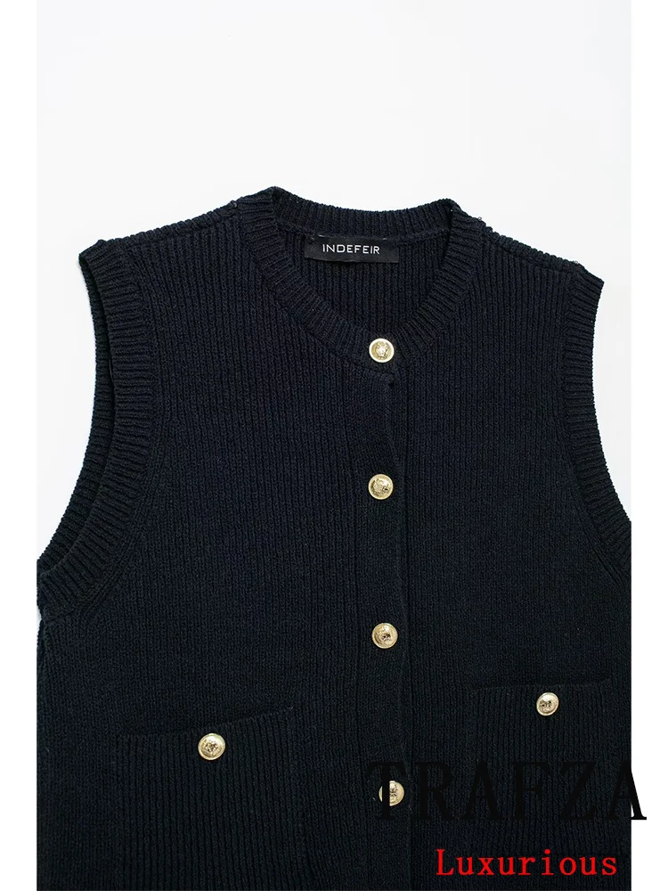 TRAFZA Vintage Casual Vest Solid O-Neck Sleeveless Single Breasted Knitted Buttons Sweaters Fashion 2024 Autumn Female Cardigans