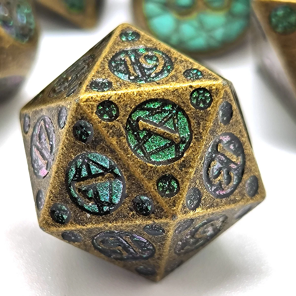 Dnd Retro Fantasy Style I Round·Netted Starburst Metal Dice Set of Seven for Tabletop Role-Playing Games, Dungeons & Dragons, and Cthulhu Tabletop Decorations