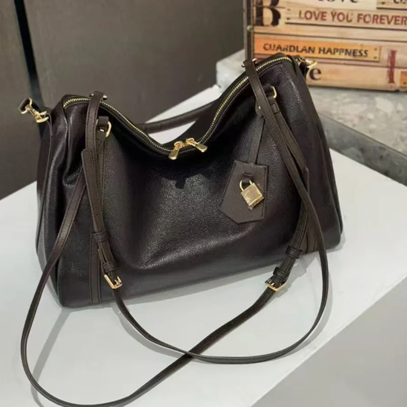 

Brand Luxury Boston Tote Bag For Women Simple And Portable Handheld Storage Bag Fashion Frosted Large-capacity Crossbody Bag