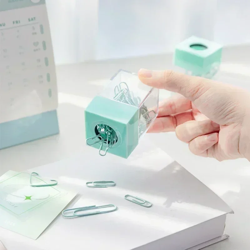

1Set Macaron Color Paper Clips Office School Paperclips Transparent Storage Box with 18pcs Paper Clips for Office Supplies