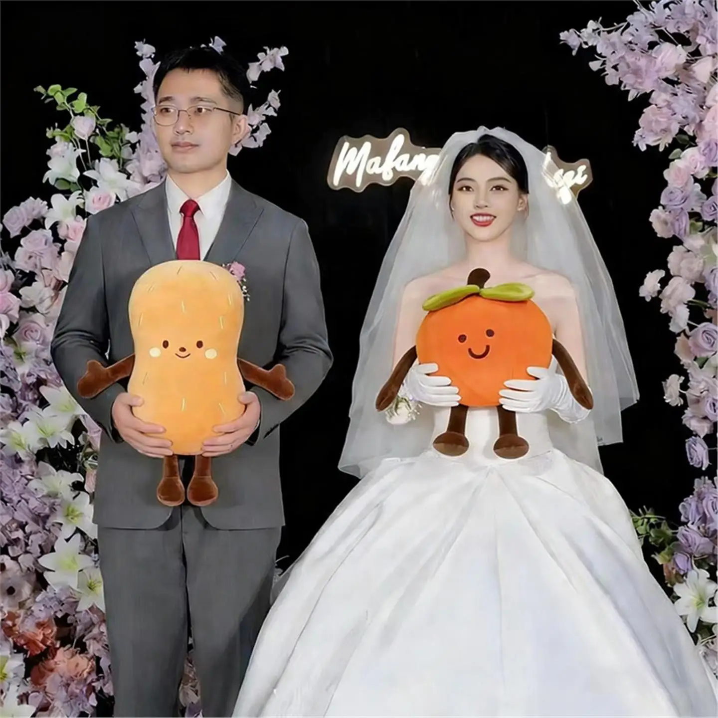 bambole-da-matrimonio-accessorio-per-servizi-fotografici-con-foglie-di-pesco-portafortuna-giocattolo-a-forma-di-coniglio-souvenir-regalo-adatto-per-hotel-ideale-per-la-nuova-sposa-e-lo-sposo