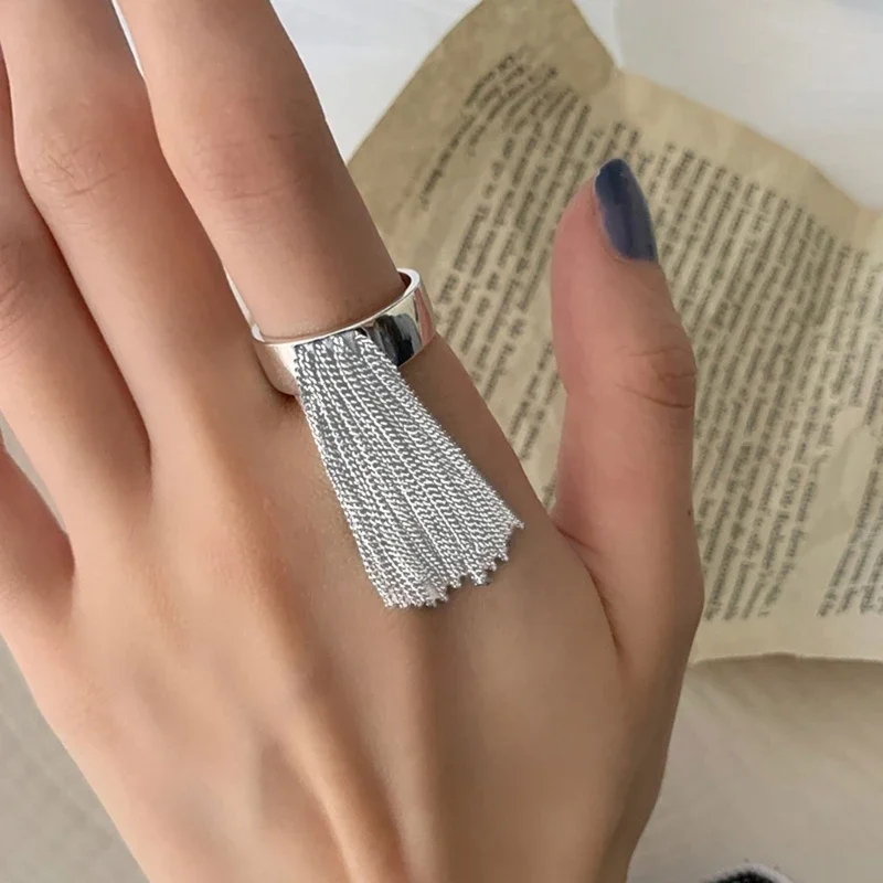 Silver Color Tassel Chain Ring for Women Trendy Elegant Charm Vintage Creative Unique Design Personality Ring Party Jewelry