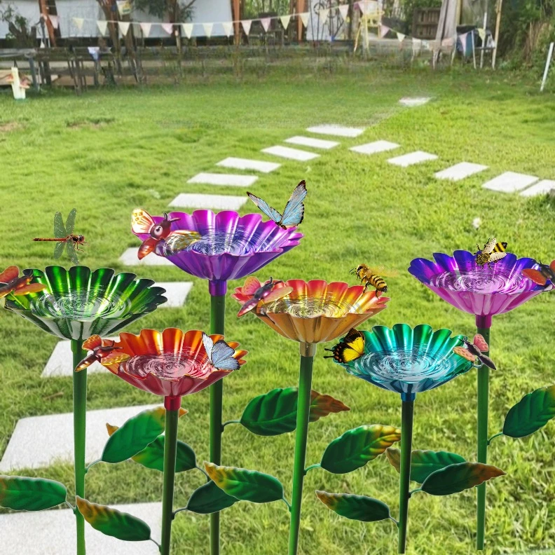 1 Stück rostfreier Bodenpfahl aus Eisen für den Außenbereich mit Teetasse, Bienen-Design, langlebig, wasserdicht, Metallkunst für Garten-/Rasen-Dekoration
