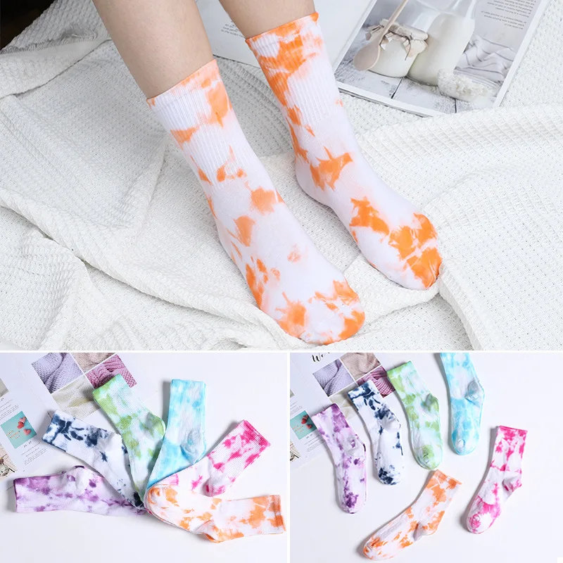 New Fashion Colorful Cotton Women Socks Middle Tube Art Pattern Ladies Casual Dress Crew Socks Ankle Harajuku Sox Unisex Socks