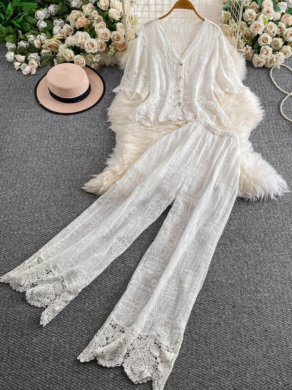 

Vacation Style Lace Hollow out V-Neck Sun Protection Shirt Outerwear High Waist Slim Wide Leg Pants Two Piece Set Casual Fashion