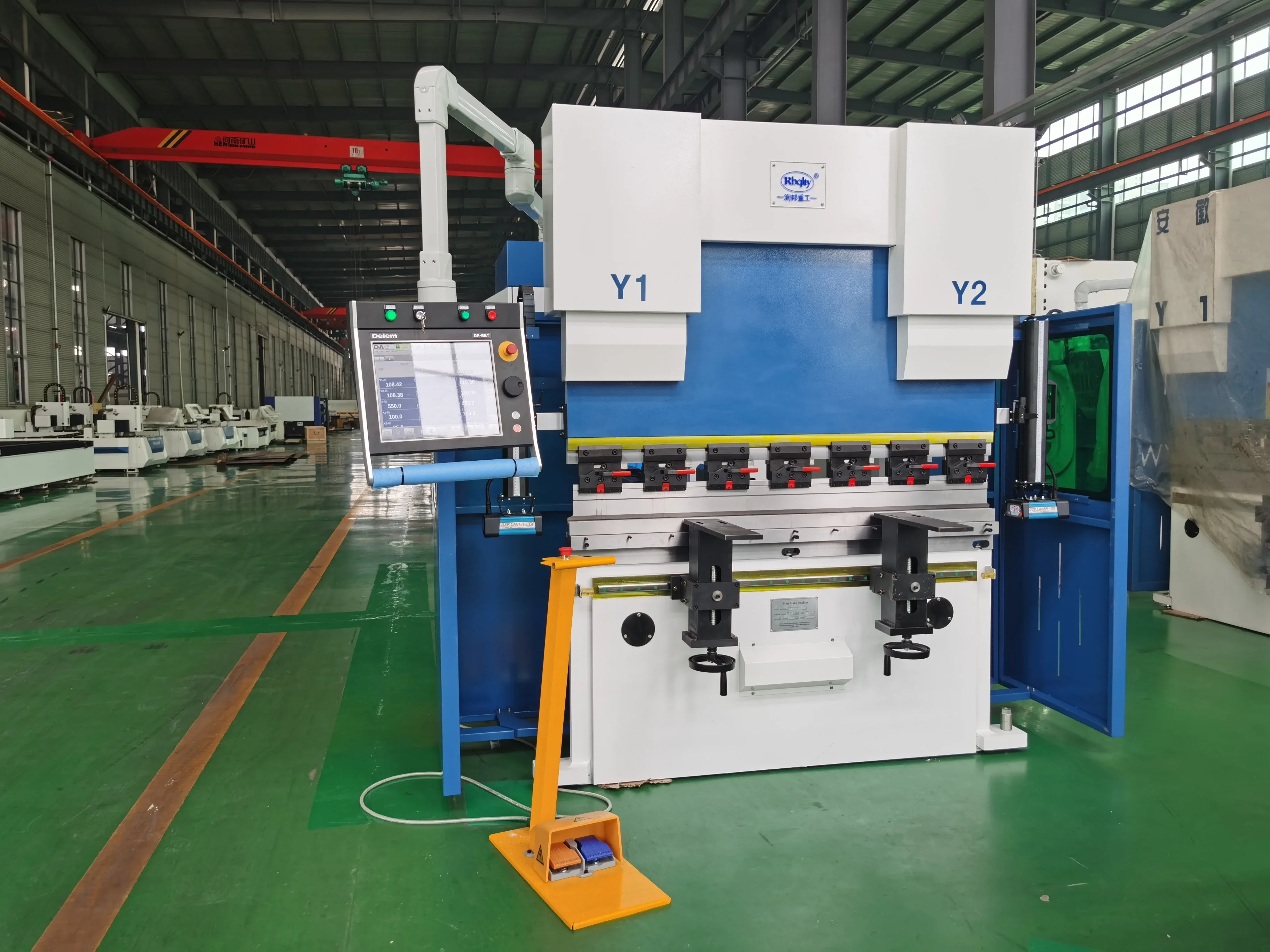 40T 1600mm automatic hydraulic CNC bending machine CNC press break