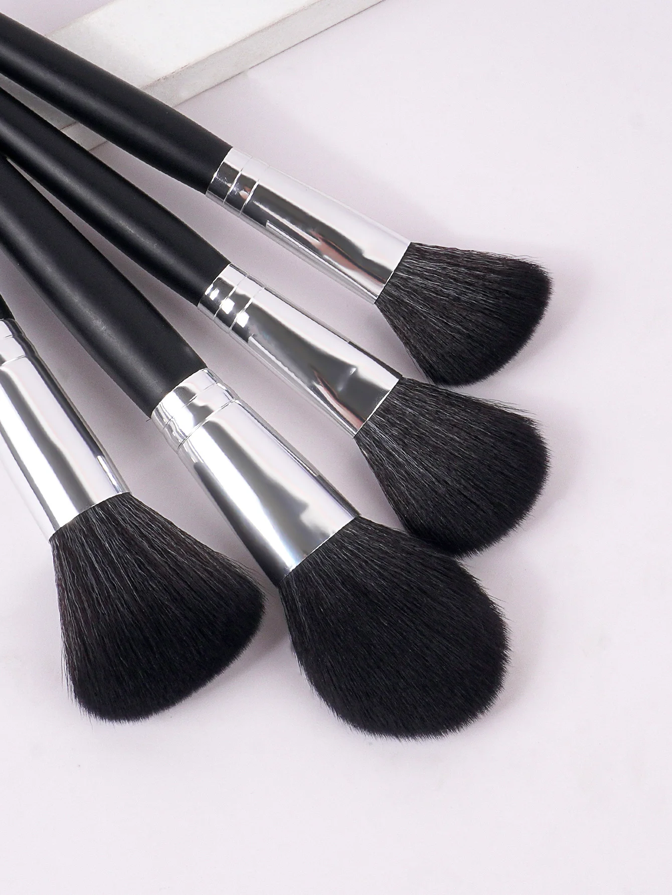 14 super soft makeup brush set Professional makeup brush Eye contour eyeshadow brush set Brush Loose Powder makeup tool brush