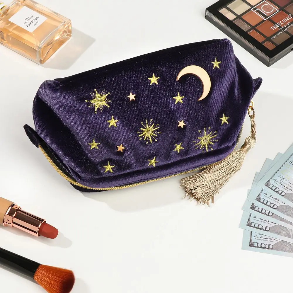 

Girl Jewelry bag Travel Portable Star Moon Pattern Make Up Bag Embroidered Velvet Cosmetic Bag