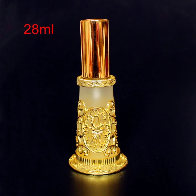 Botella de aceite esencial árabe de 28ml, recipiente de Metal con grabado de Perfume en aerosol, decoración de deshierbe de Oriente Medio, regalo, 1 unidad