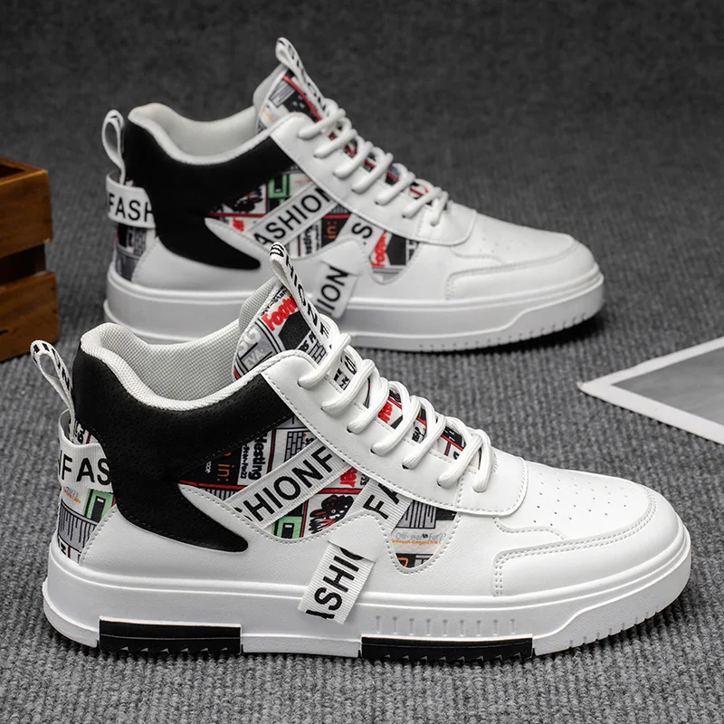 2025年新作メンズハイカットカジュアルシューズ、秋冬ファッショントレンド万能ボードシューズ、トレンドストリートウェアスニーカー