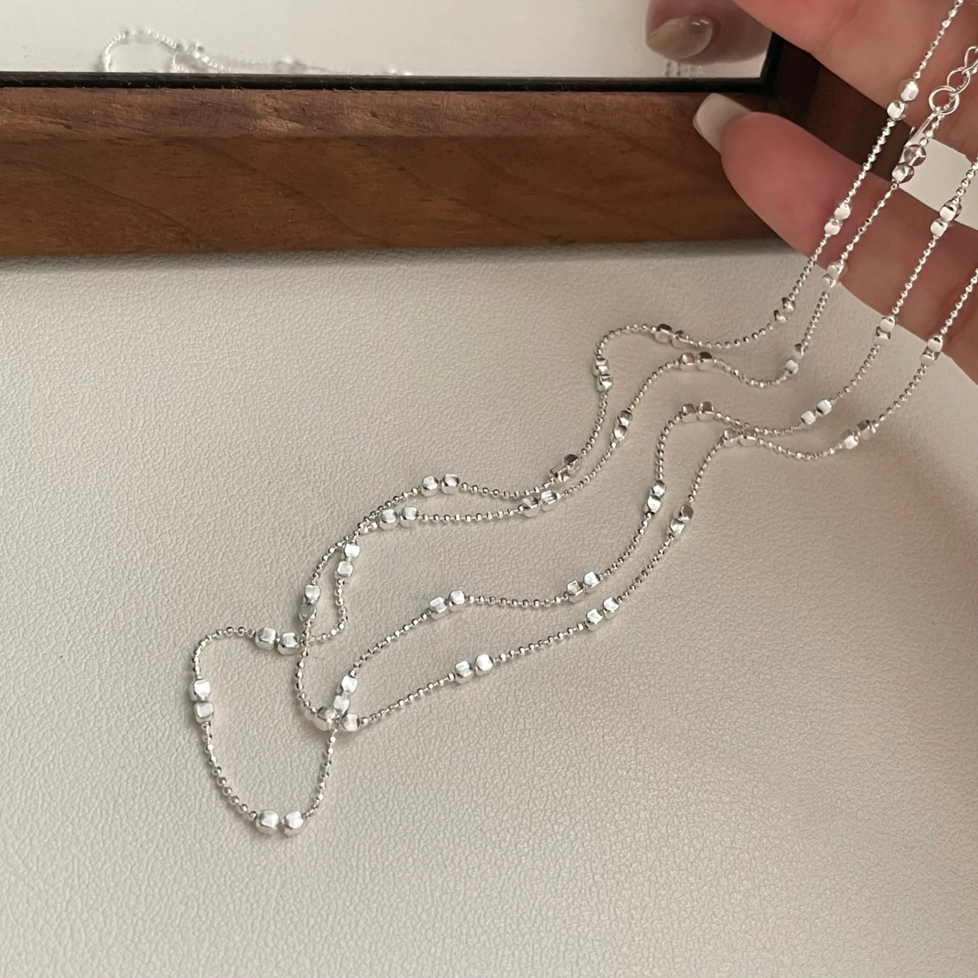 

S925 pure silver Italian imported square necklace, light luxury, high-end feeling, collarbone chain, exquisite necklace