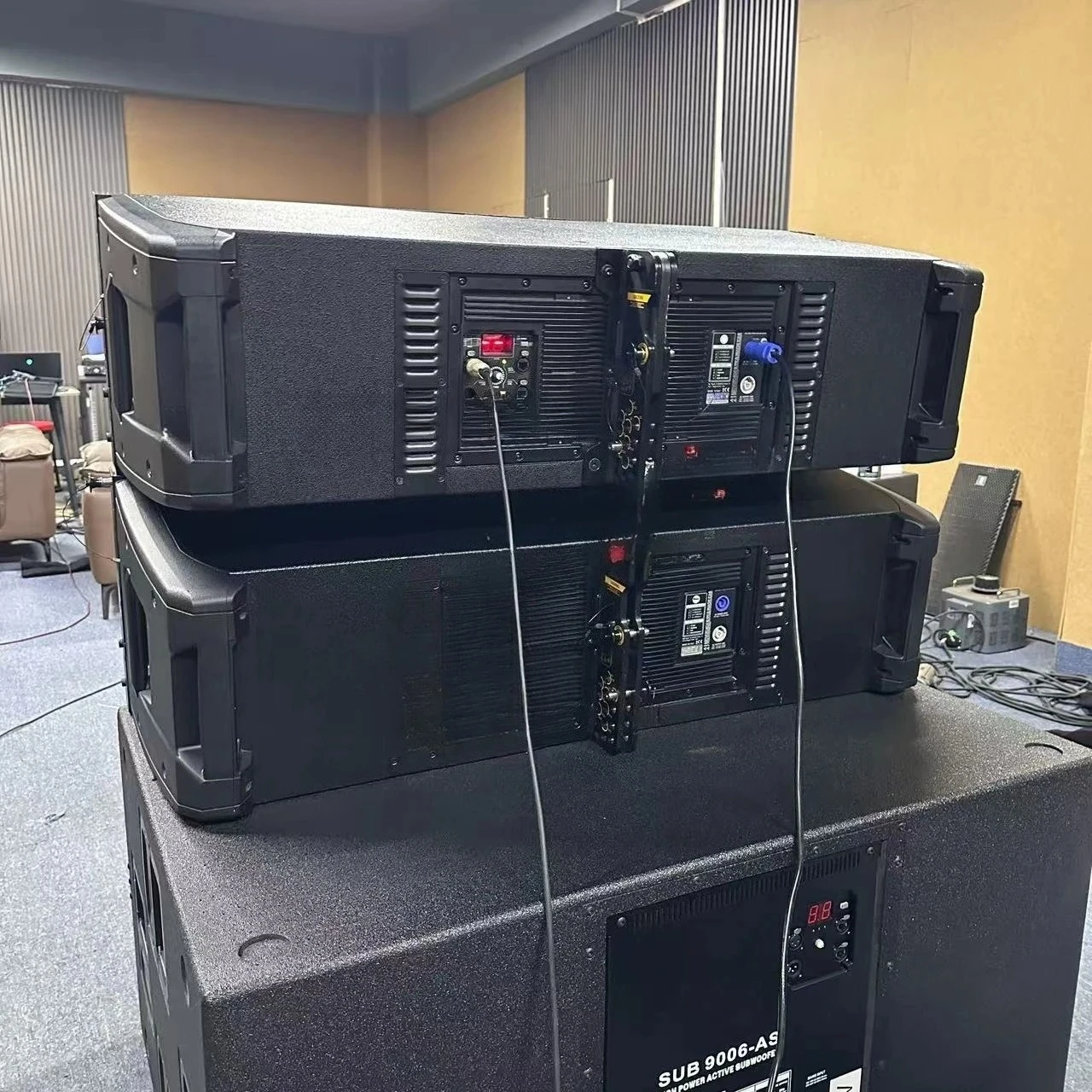 

50A4K Double 12 Inch Three Way Active Line Array Speaker 8000W Built-in Amp For Outdoor Concert Professional Audio System