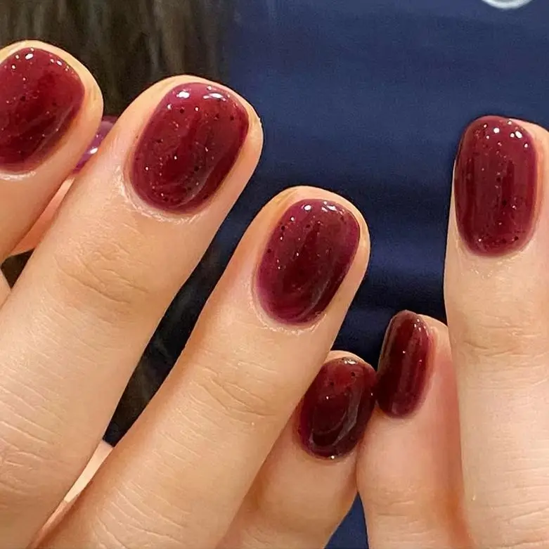 

24pcs Detachable Solid Color Press on Nails Wine Red False Nails Simple Short Square Fake Nails Sparkling Wholesale Nail Art Tip