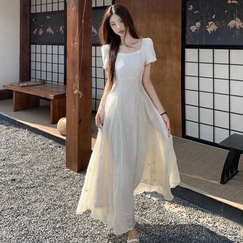 

Hot Summer French Fairycore Short Sleeve Princess Dress for Women Cute Square Collar Slim Fit Slimming Temperament Elegant Dress