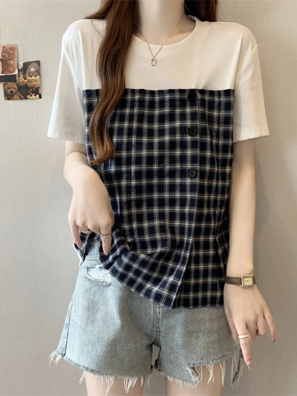 

Женская футболка больших размеров в корейском стиле с клетчатыми вставками, коротким рукавом, летний дизайн, имитация двухслойности, крой «принцесса», декоративная отделка