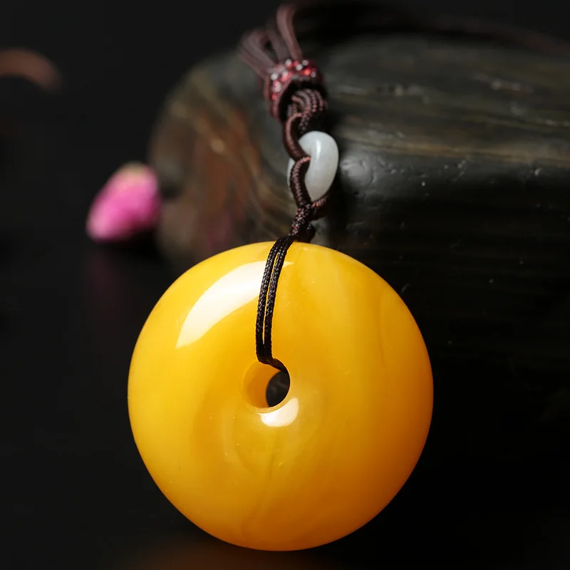 Online Popular Live Broadcast Supply Gift High Imitation Second Generation Pendant Water Drop Amber Beeswax Sweater Necklace Men