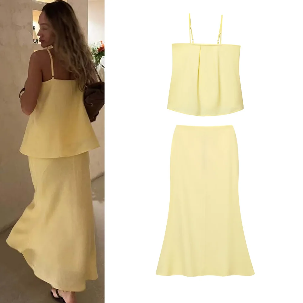

Elegant Chic Skirt Set Women's Suspender Top Camisole Or Fishtail Skirt 2025 Summer High Street Cute Lady Set