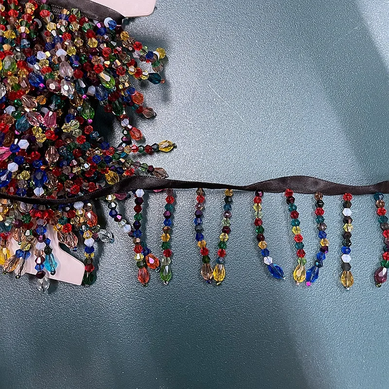Mehrfarbiger Kristallanhänger Perlenbesetzte Spitzenborte Quastenfransen DIY Bühnenbekleidung Heimvorhang Hochzeitsdekorationszubehör CR1963 – Detail 40