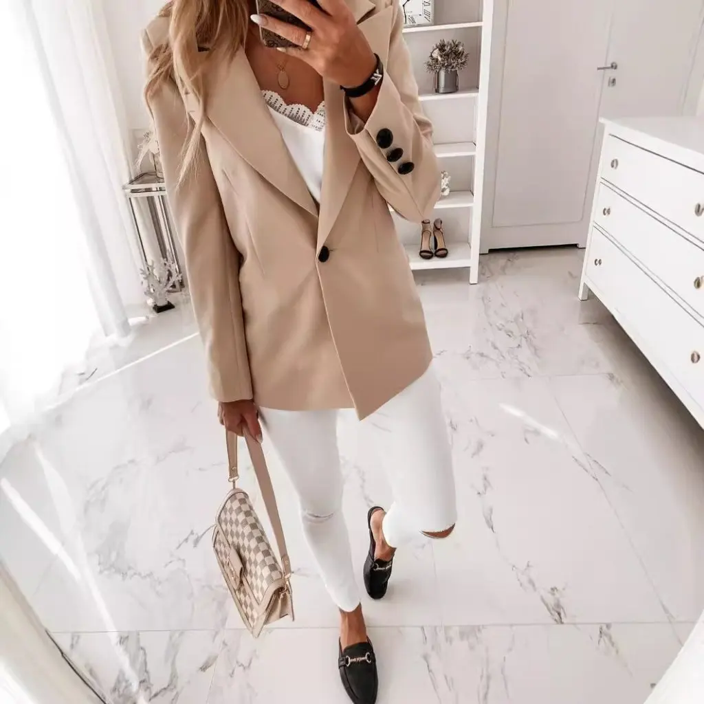 

Новый однотонный костюм с длинными рукавами, воротник на пуговицах, кардиган на осень-зиму, маленькая верхняя одежда, женский модный топ