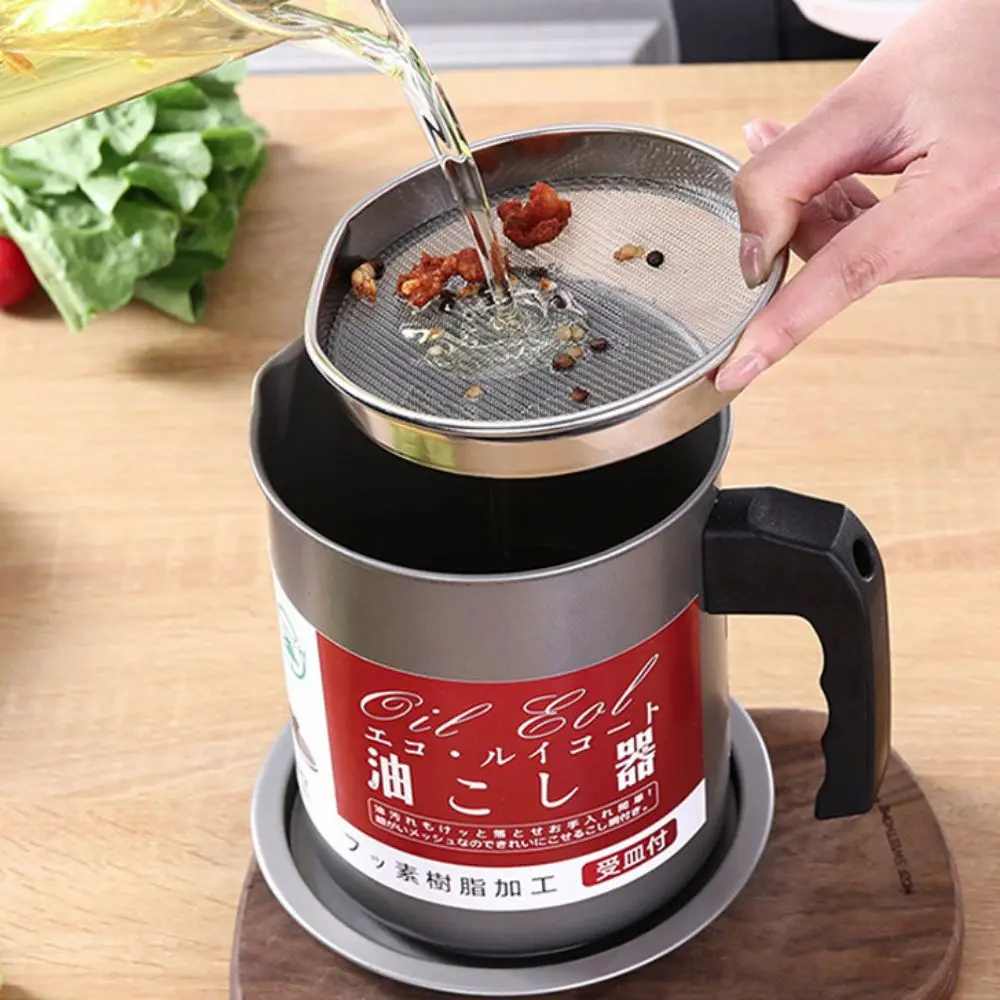 

Japanese Style Oil Filter Pot Large Capacity Stainless Steel Grease Container V Shape Diversion Port with Strainer and Tray