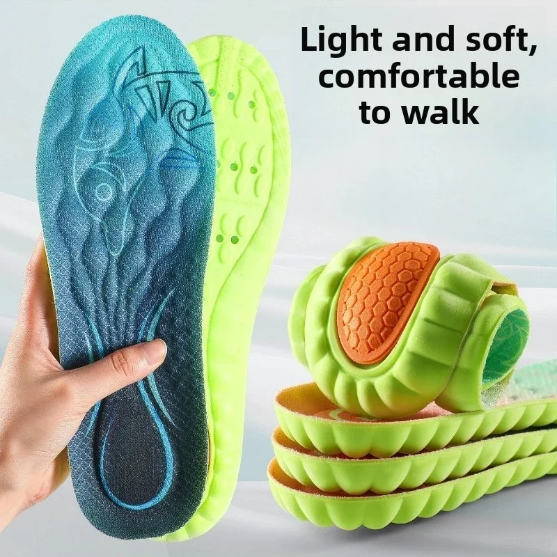 Men Shock Absorbing Sports Insoles Soft Cloud Feeling Breathable Sweat Wicking Deodorant Foot Inserts for Basketball Running
