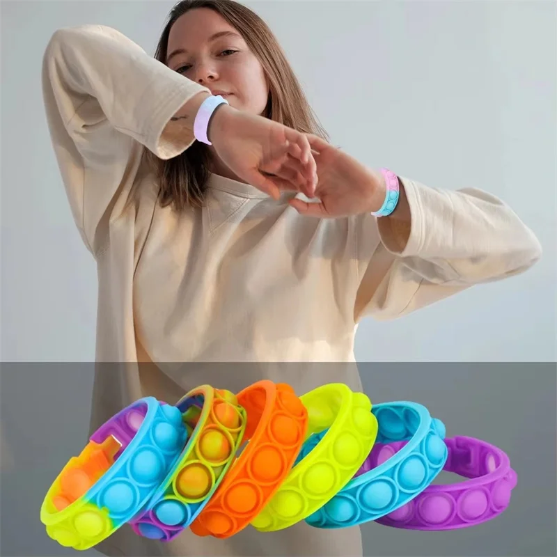 6Pcs Bubble Silicone Wristband Creative Fun Puzzle Training Decompression Wristband Toy Rainbow Color Fashion Decoration Toy