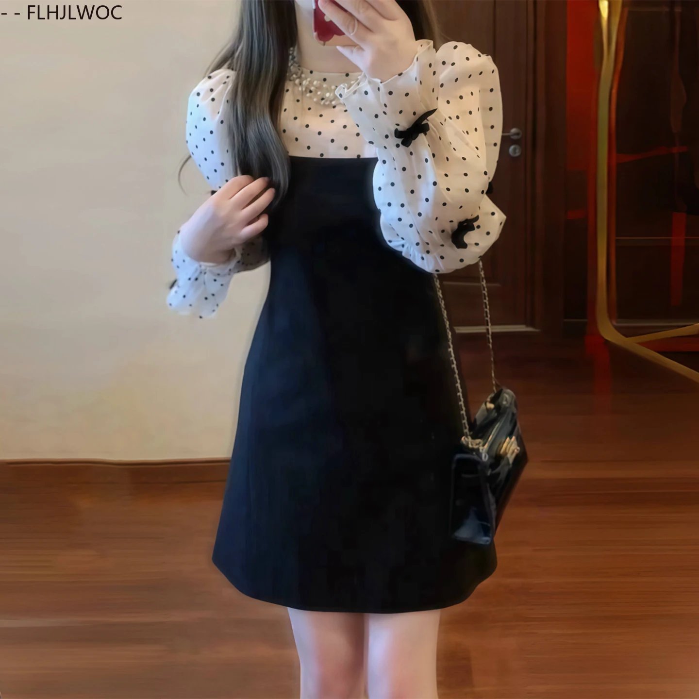 ชุดเดรสลายจุดสองชิ้นสำหรับผู้หญิง ดีไซน์เกาหลี-ญี่ปุ่น น่ารัก ทันสมัย เหมาะสำหรับวันคริสต์มาส ปีใหม่ ออกงาน หรือใส่ลำลอง